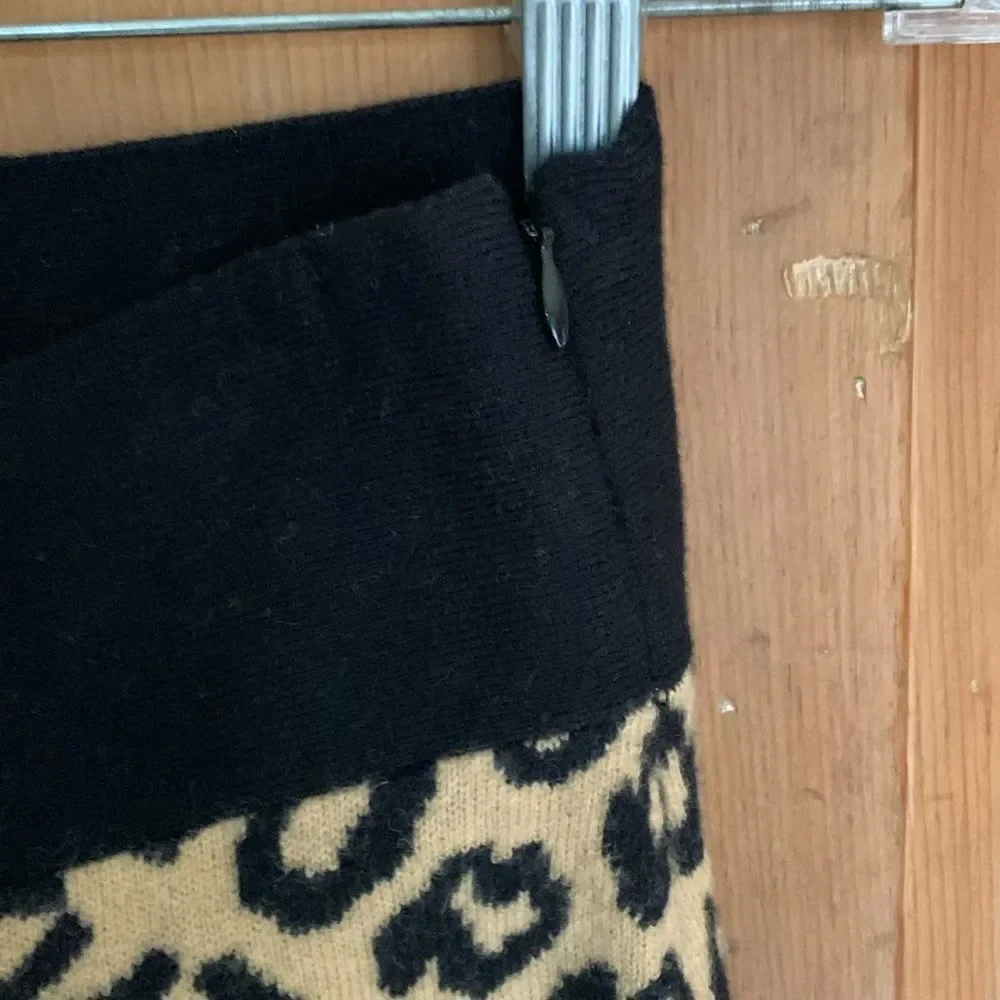 Veronica Beard Bethel leopard print wool pencil skirt - Picture 8 of 9